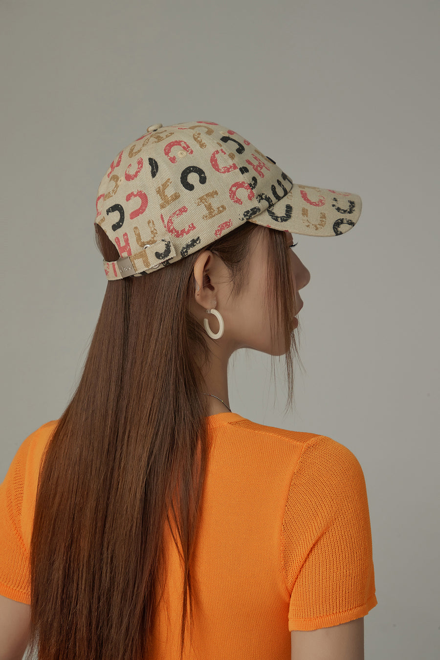 CHUU Colorful Chuu Lettering Pattern Ball Cap