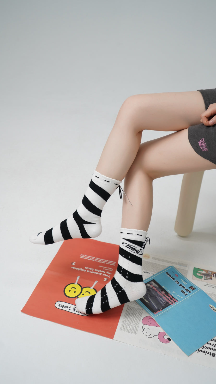 CHUU Ribbon Stripe High Socks