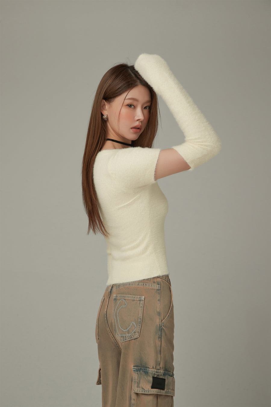 CHUU Sleeve Slit Knit Top