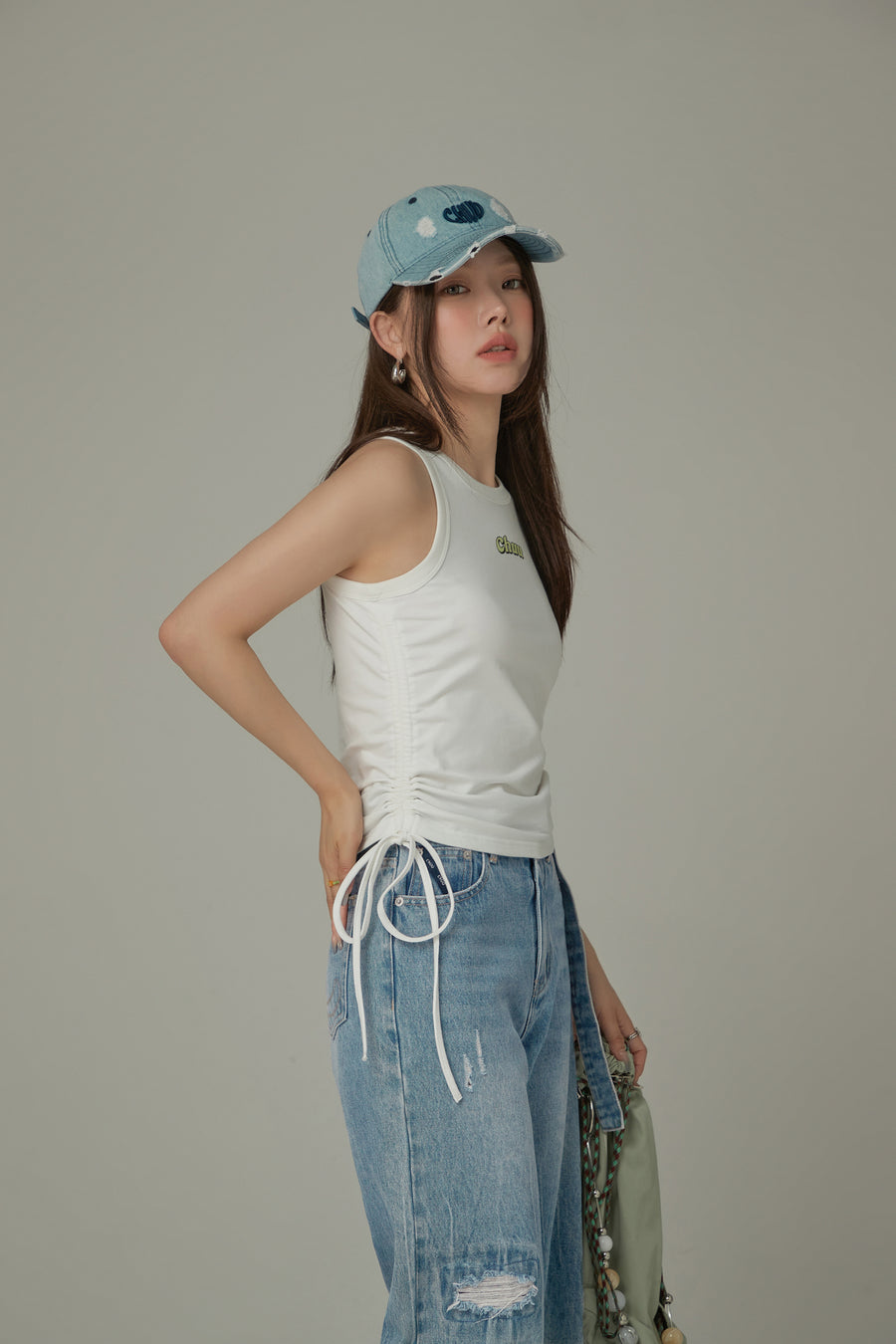 CHUU Logo String Slim Sleeveless Top