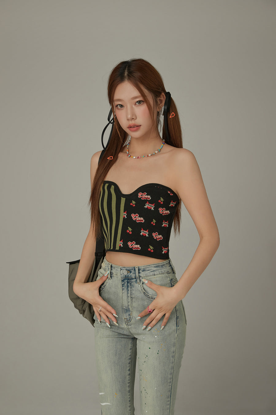 CHUU Striped Cherries Two Toned Color Knit Tube Top