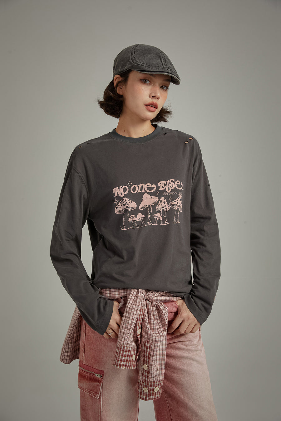 CHUU Logo Mushroom Long Sleeve T-Shirt