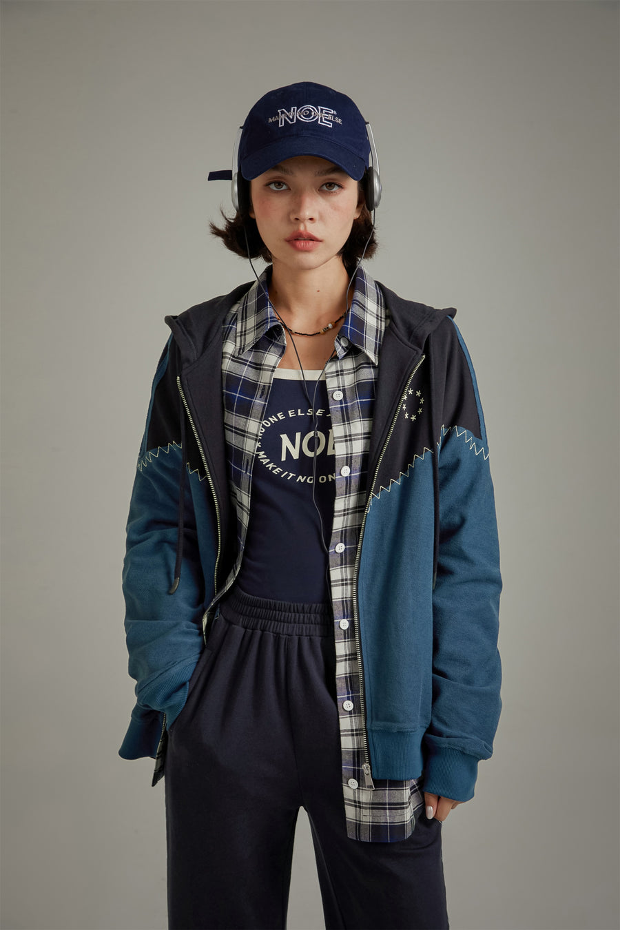 CHUU Stitch Color Hooded Zip-Up