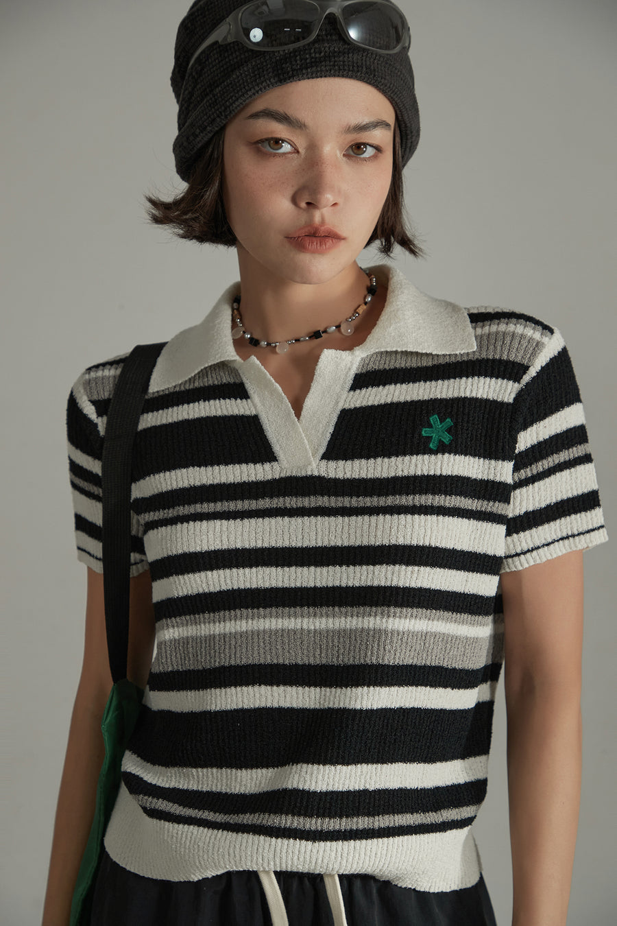 CHUU Collar Striped Knit Embroidered Sweater