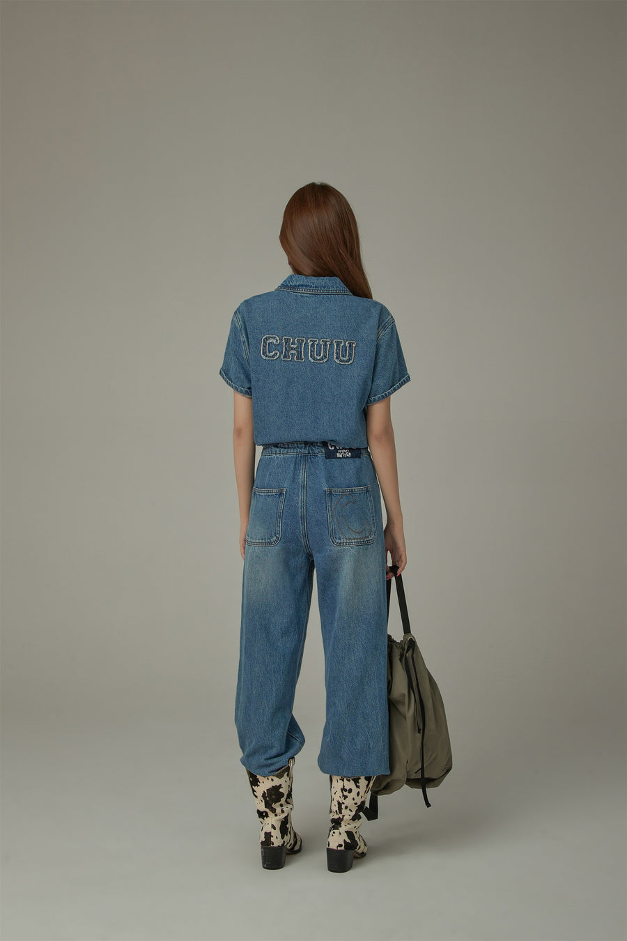 CHUU String Embroidered Denim Jumpsuit