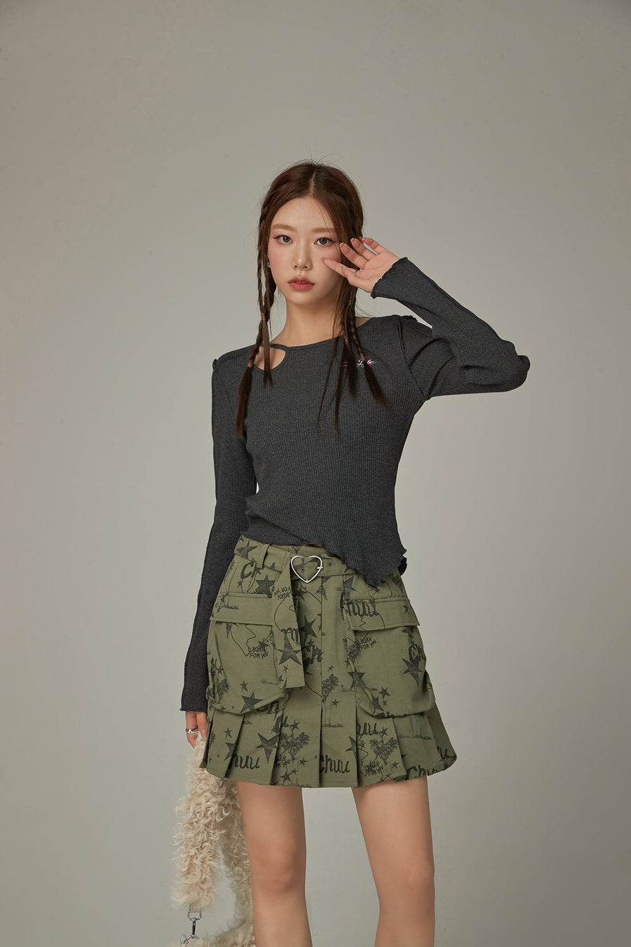 CHUU Icon Pocket Pleated Skirt