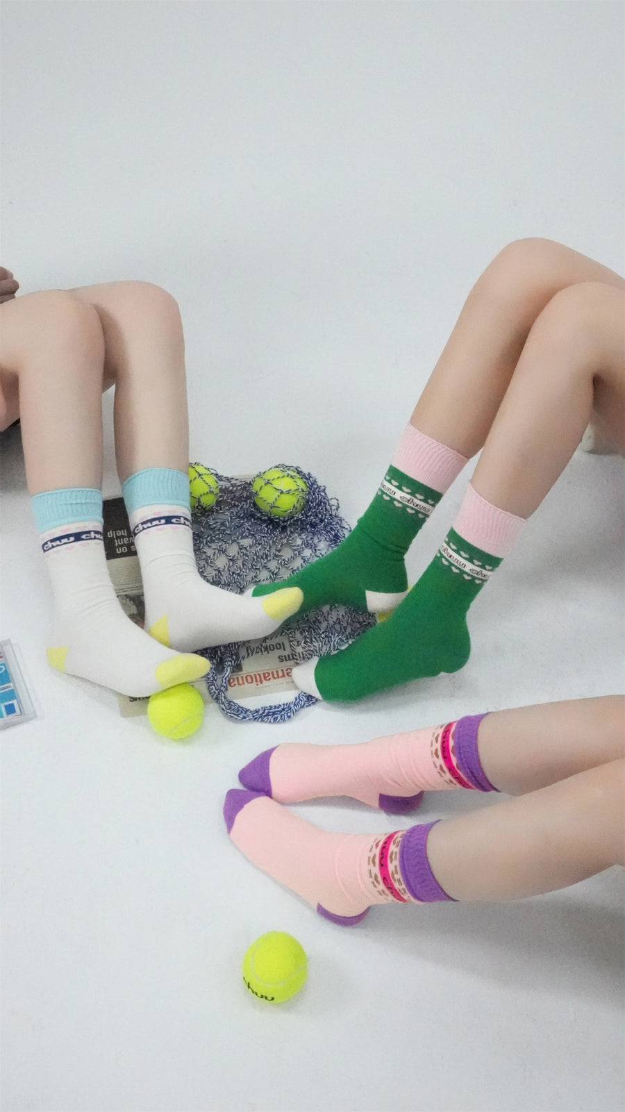 CHUU Cute Hearts Multi Color High Socks