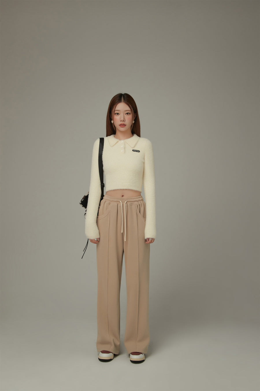 CHUU Polo Neck Crop Knit Top