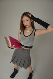 Logo Band Color Scheme Sleeveless Crop Top