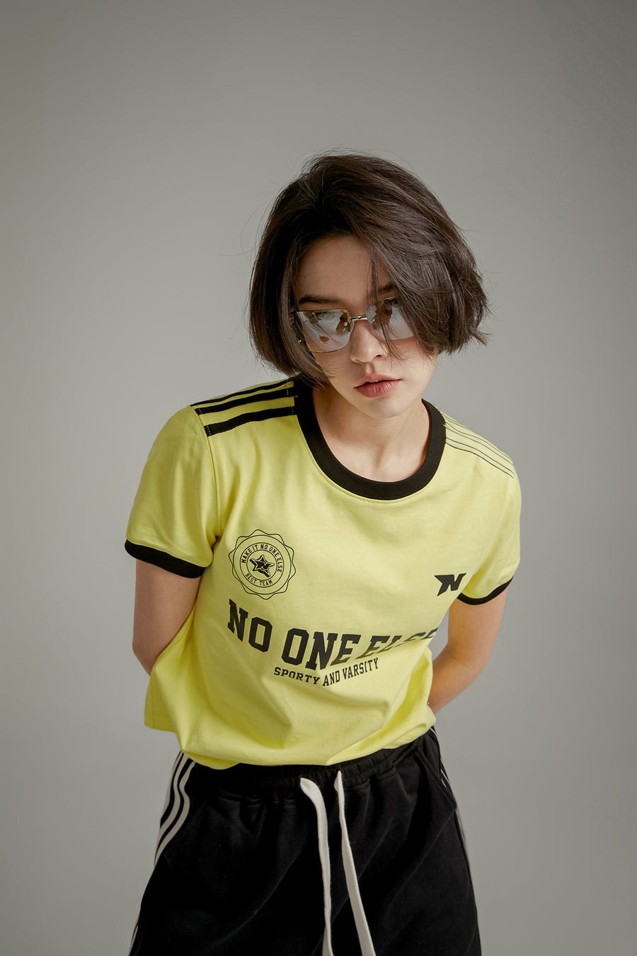 CHUU Noe Lettering Sporty Colorblocked Short Sleeve T-Shirt