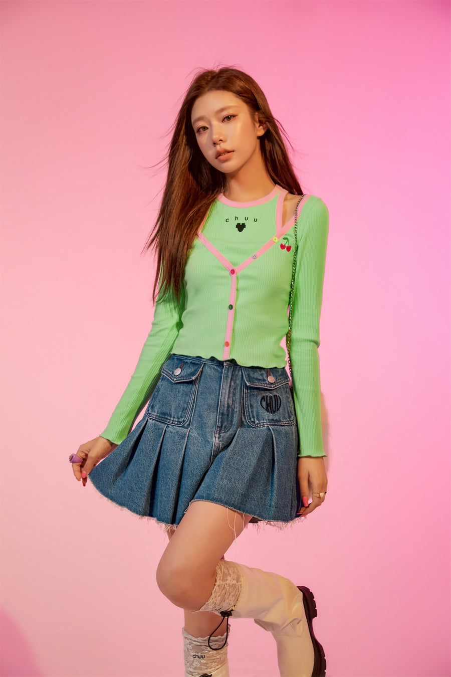 CHUU Rainbow Button Logo Layed Long Sleeve Top