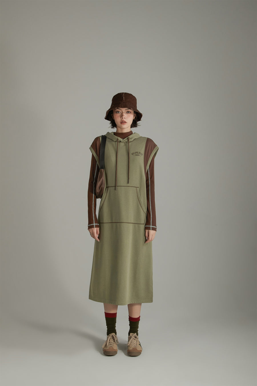CHUU Logo Hooded Sleeveless Long Dress