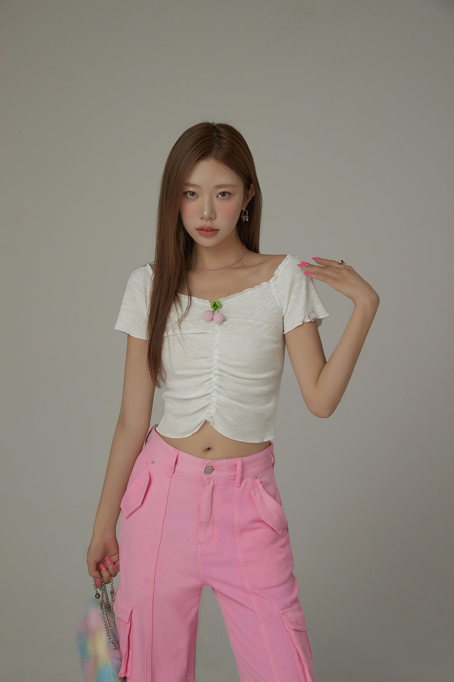 CHUU Crochet Cherry Front Shirring Knit Top