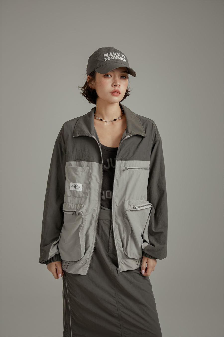 CHUU Color Coordinated Pockets Zip-Up Jacket