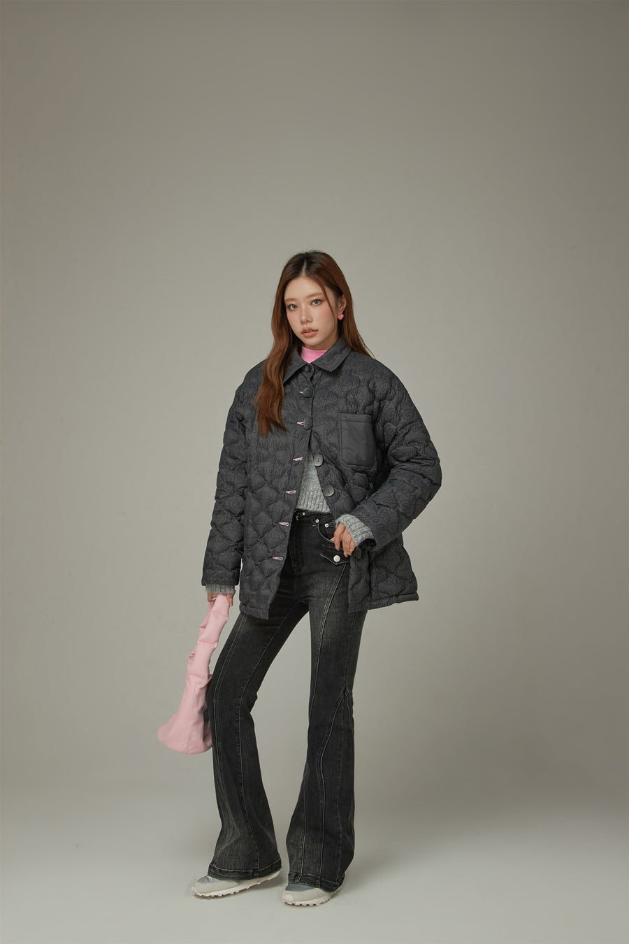 CHUU Lettering Quilted Padded Button Jacket