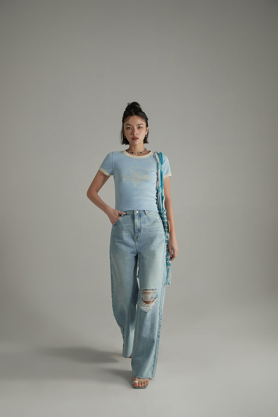 CHUU Raw Hem Ripped Loose Fit Wide Denim Jeans