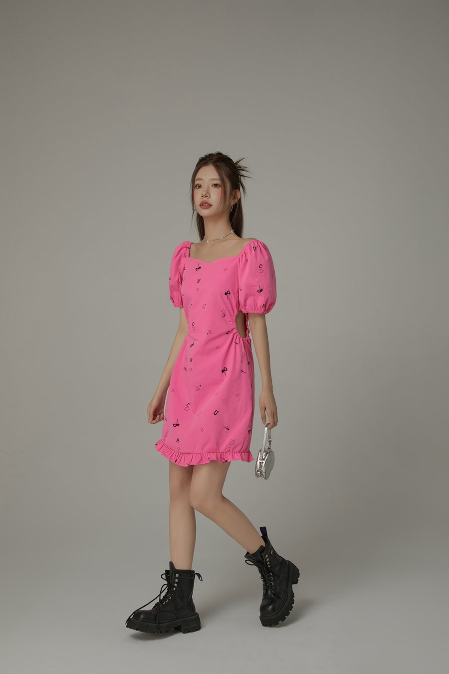 CHUU Chuu Symbols Ruffled Side Cutout Puff Short Sleeve Mini Dress