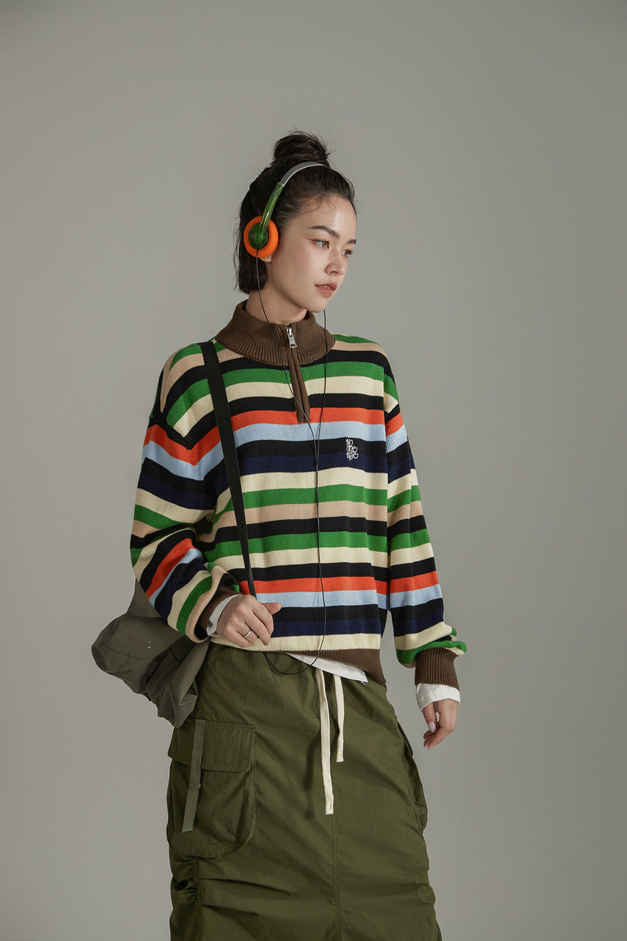 CHUU Rainbow Striped Loose Knit Half Zip Sweater