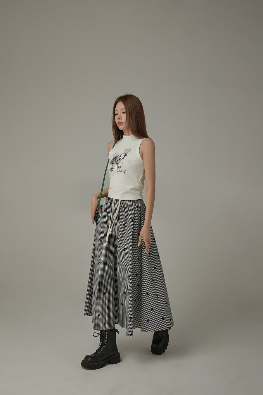 CHUU String Heart Check Long Skirt