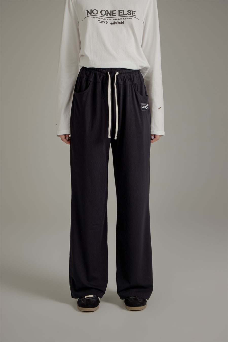 CHUU Banded Wide Leg Jogger Pants