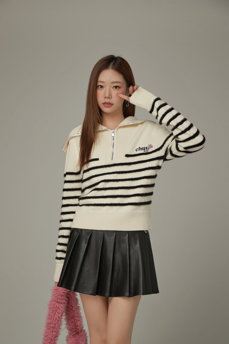 CHUU Big Collar Striped Knit Sweater