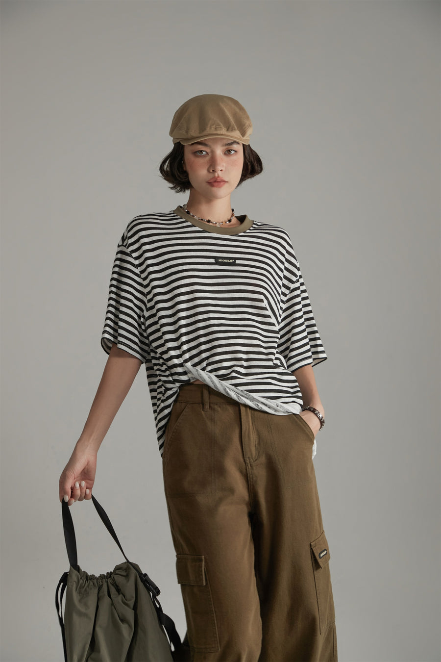 CHUU Striped Color Contrast Short Sleeved Basic T-Shirt