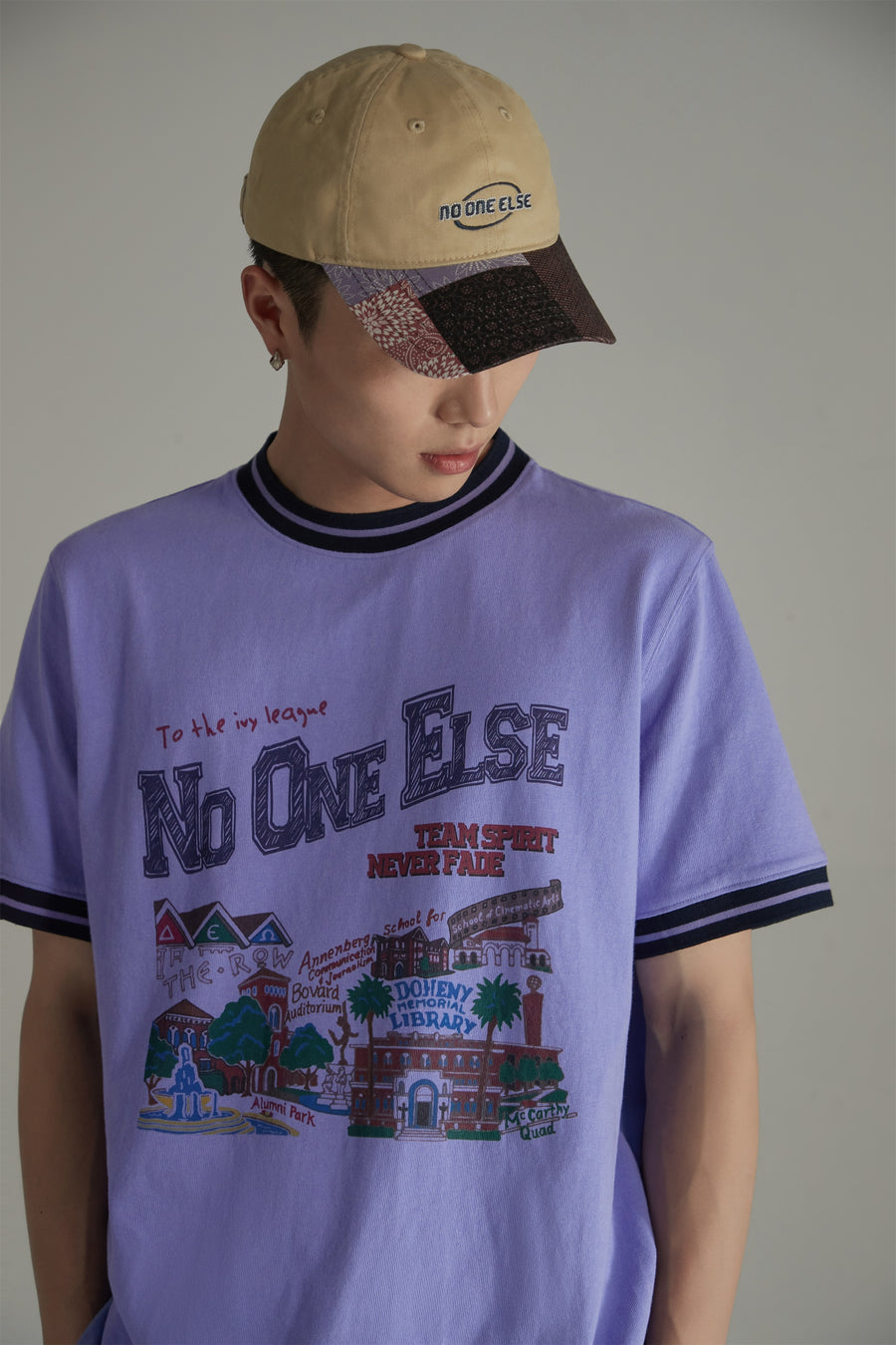 CHUU College Style Printed Colorblocked Line T-Shirt