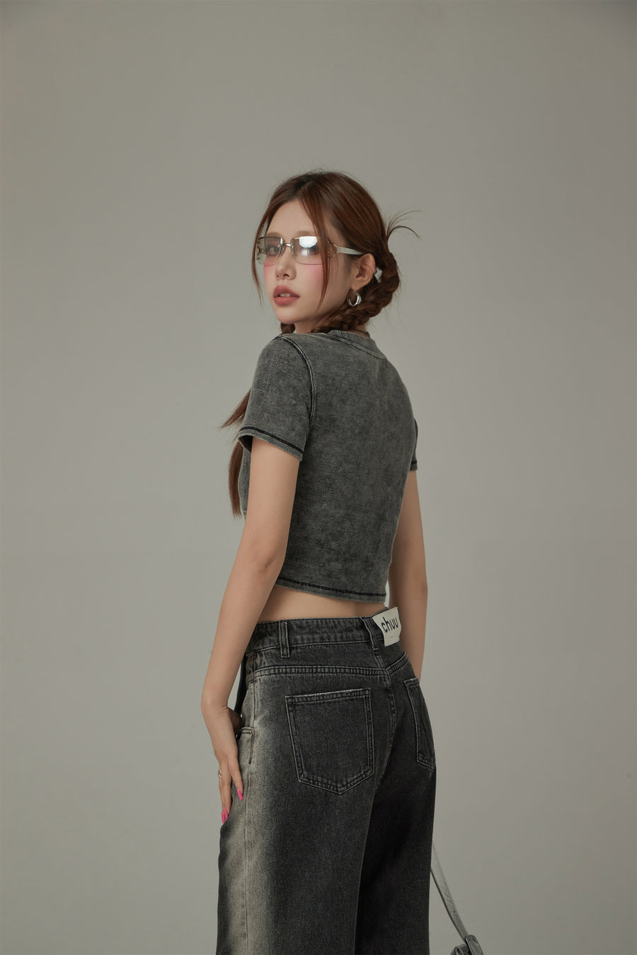 CHUU Vintage Hanging Strap Semi Crop Top