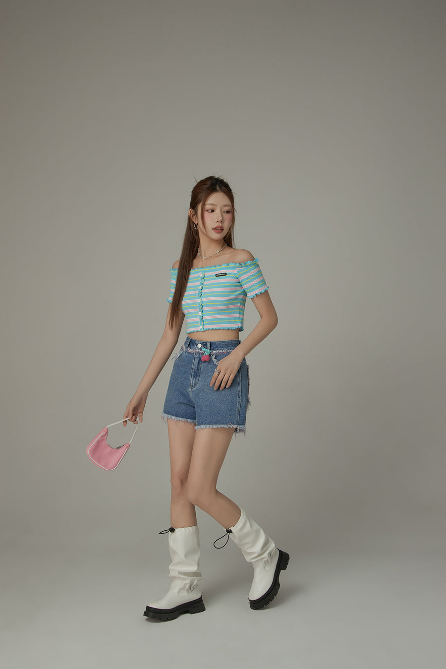 CHUU Ruffled Off The Slim Fit Crop Shoulder T-Shirt