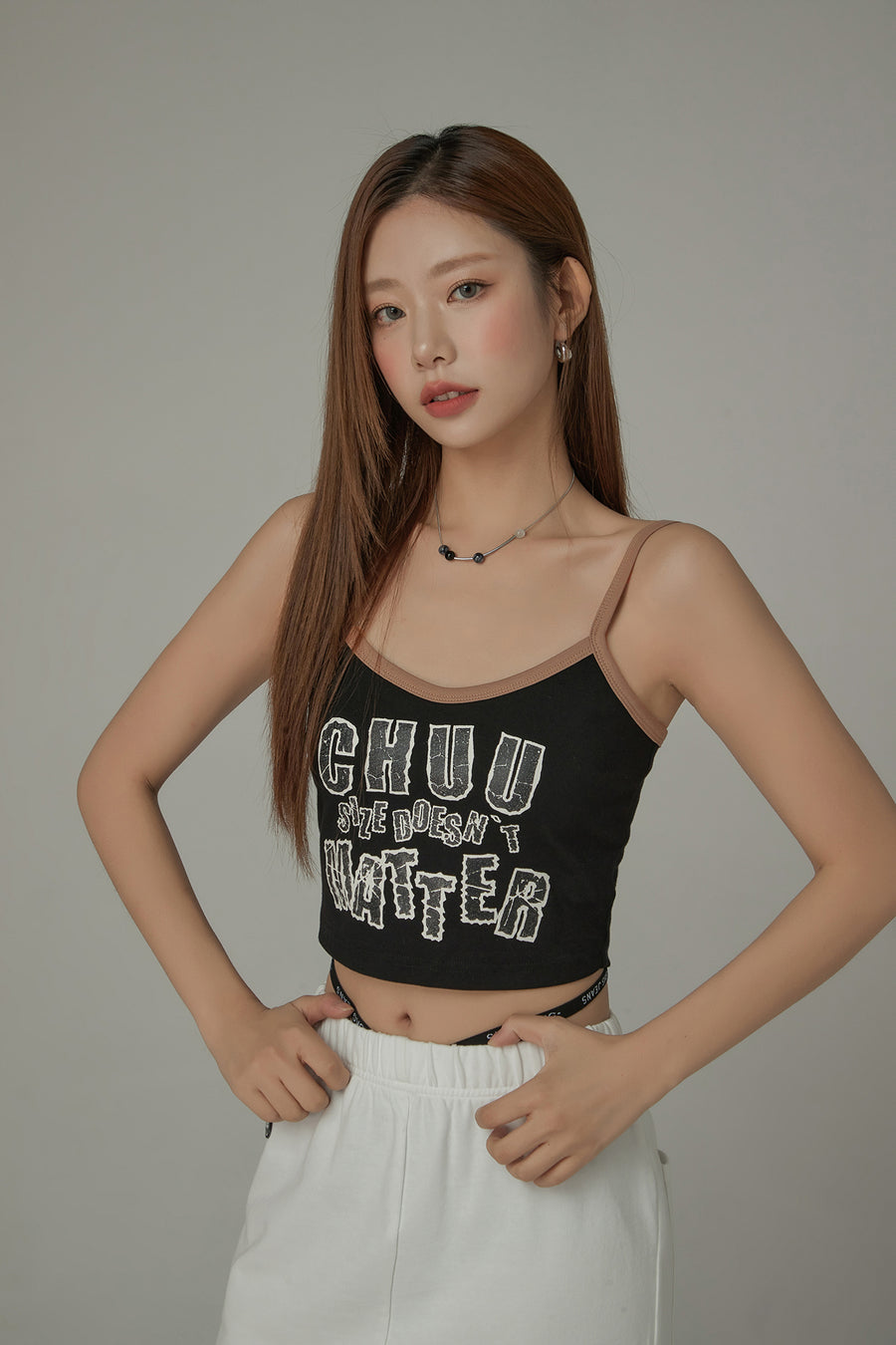 CHUU Chuu Size Doesnt Matter Printed Sleeveless Crop Top