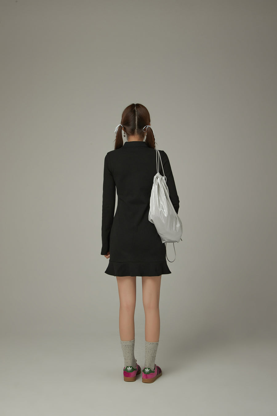 CHUU Polo Neck Embroidered Dress