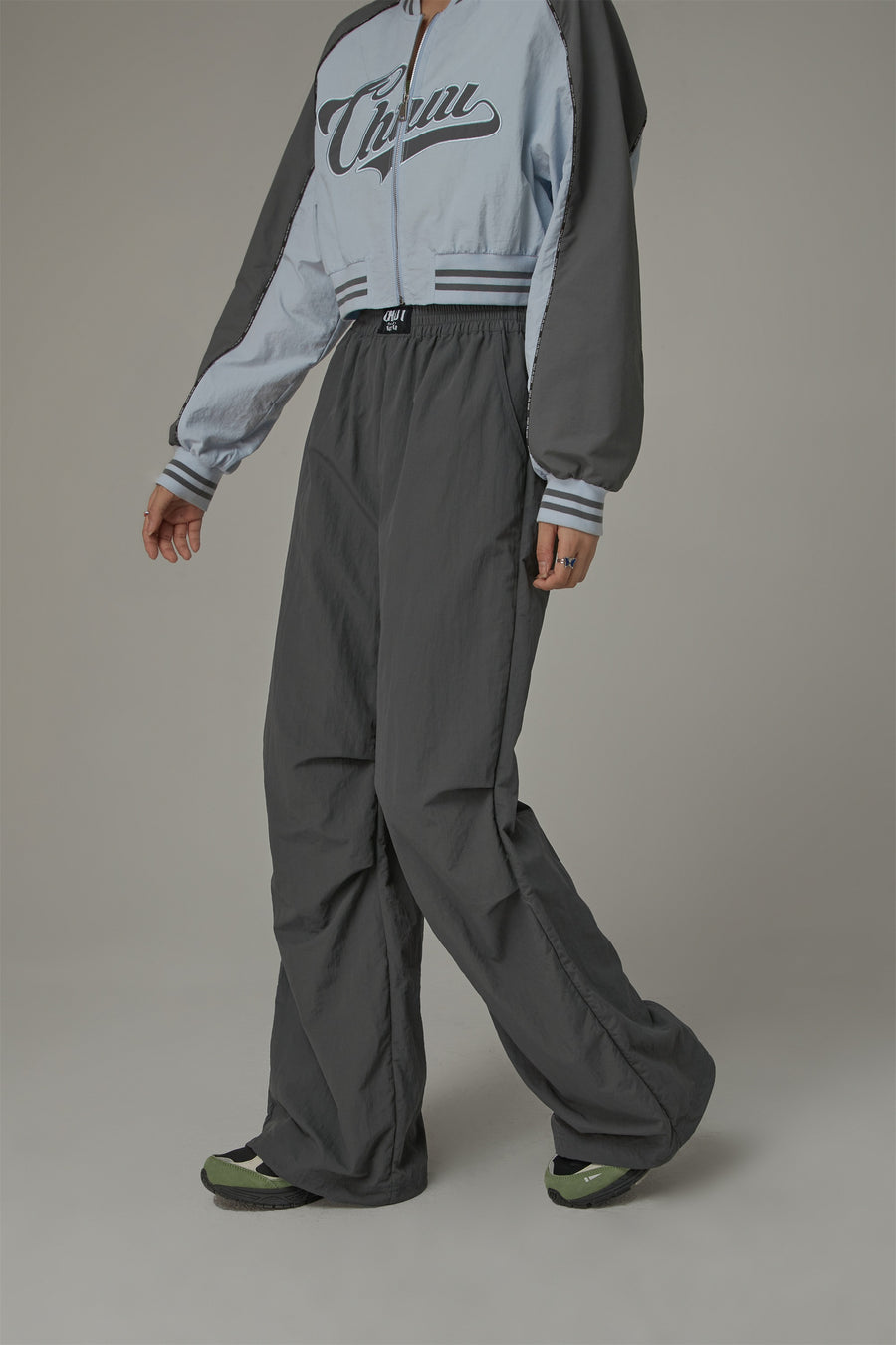 CHUU Loose Straight Wide Leg Casual Pants