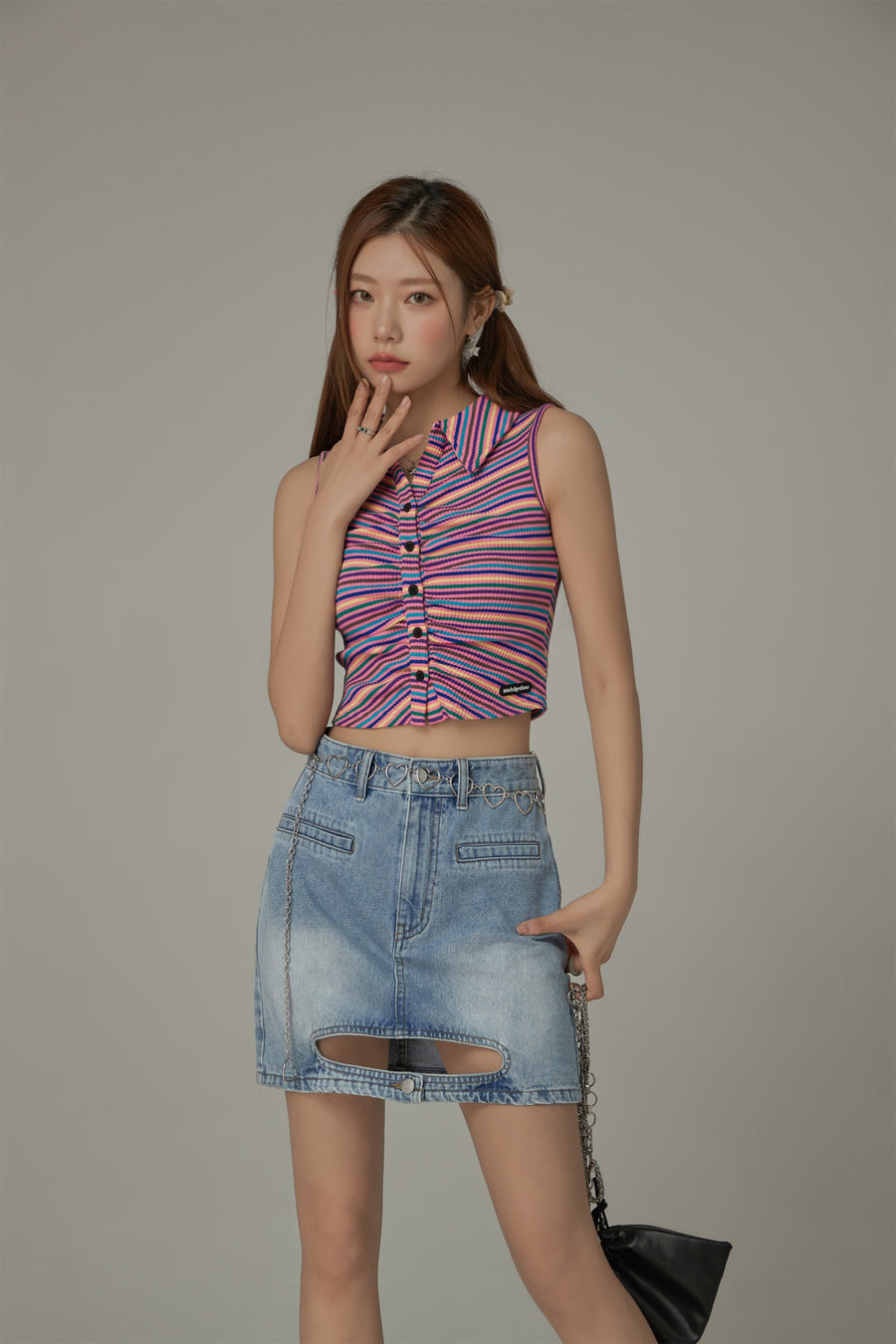 CHUU Rainbow Polo Neck Slim Crop Sleeveless Top