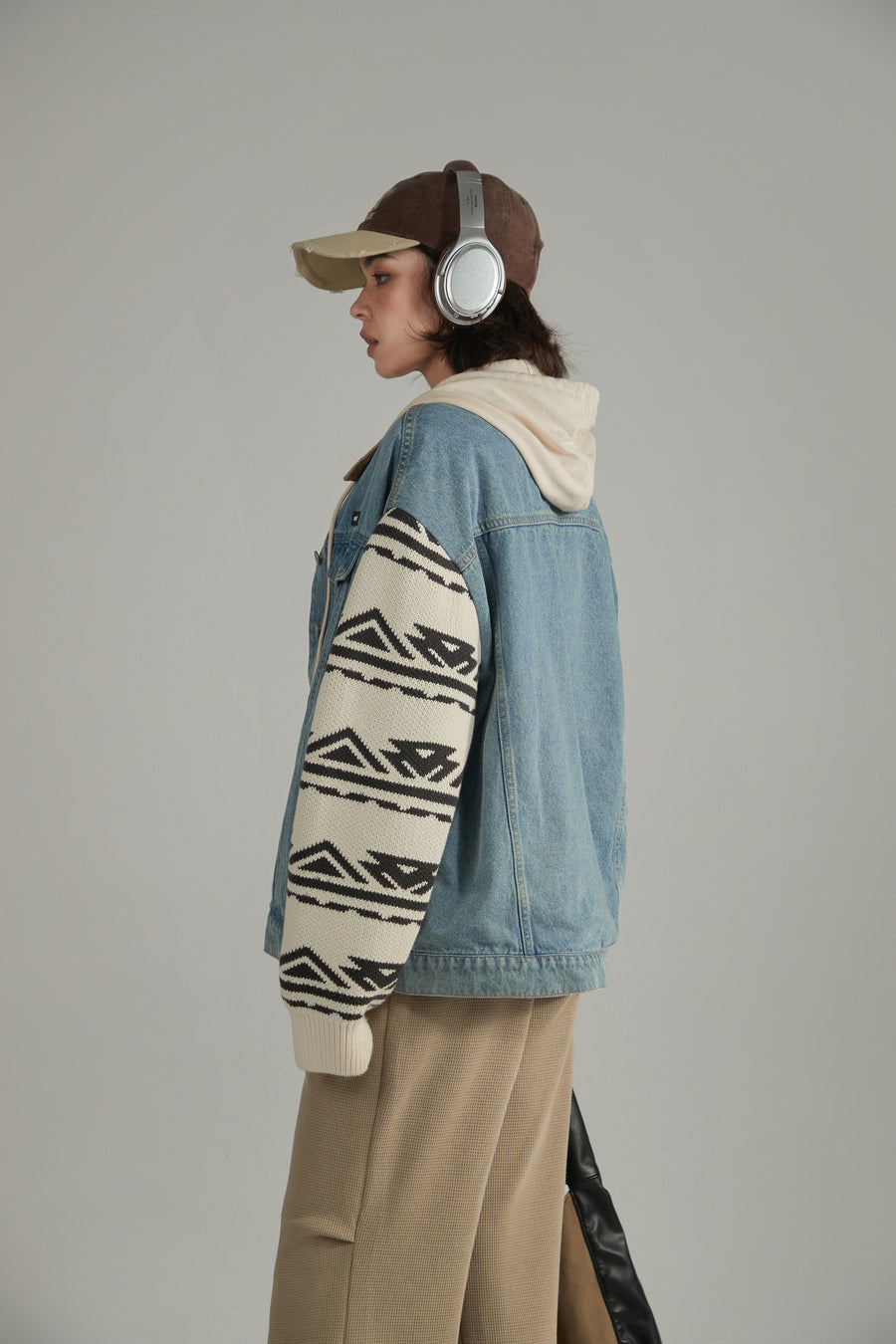 CHUU Contrast Color Knitted Denim Jacket