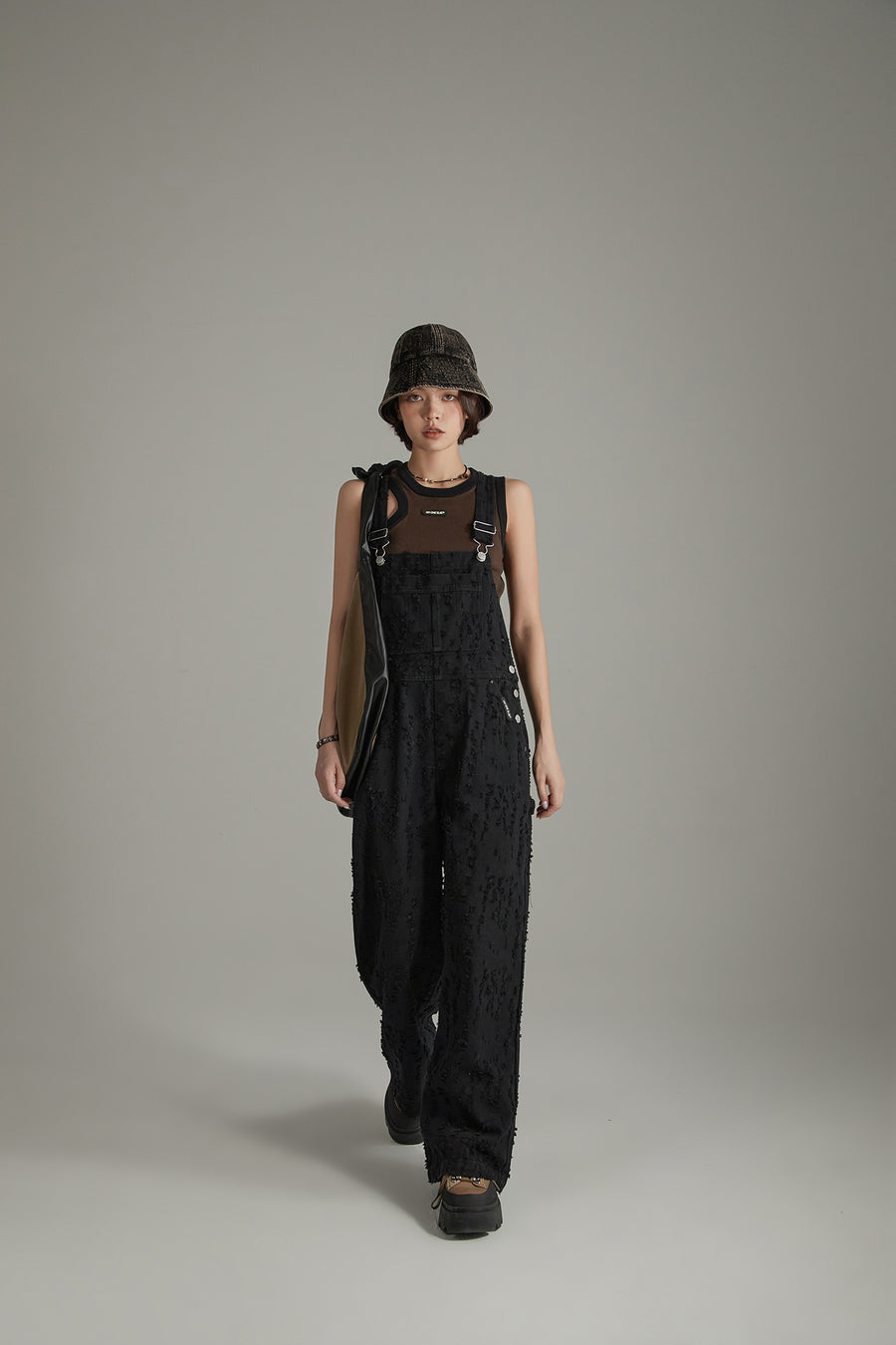 CHUU Basic Denim Overall Pants