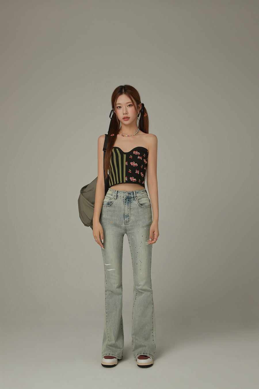 CHUU Color Semi Bootcut Jeans