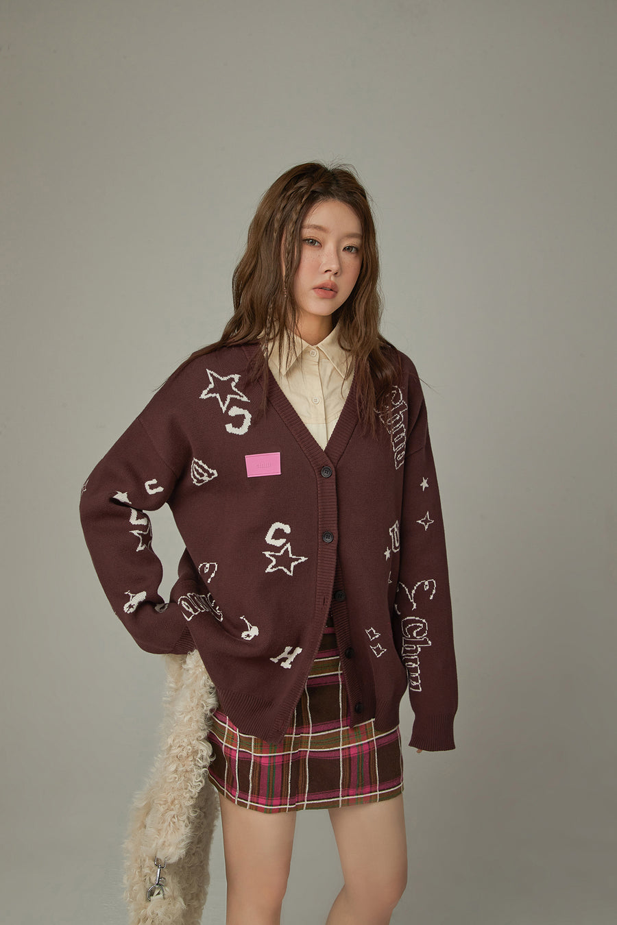 CHUU Icons Varsity V-Neck Knit Cardigan