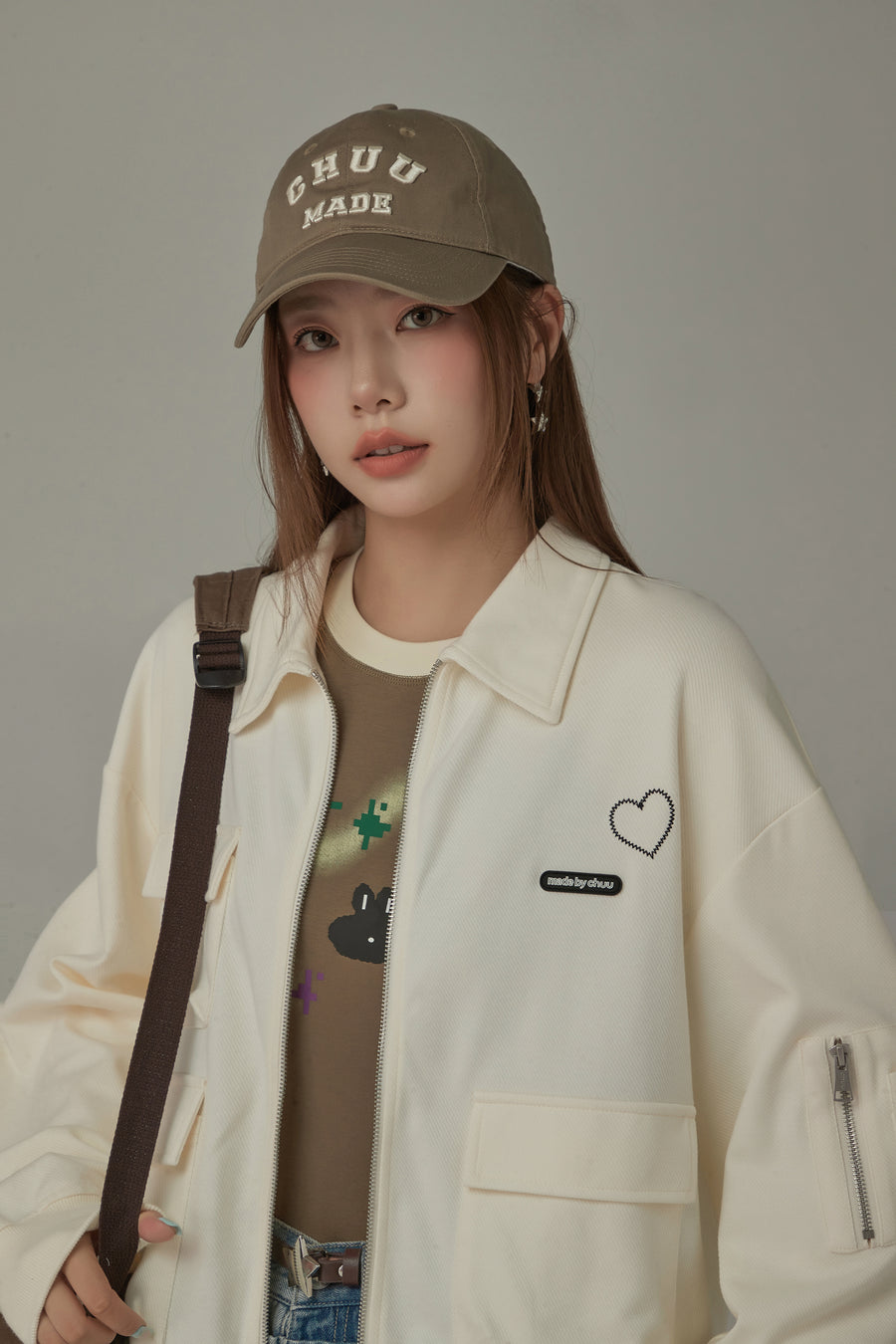 CHUU Heart Detail Collared Zip-Up Jacket