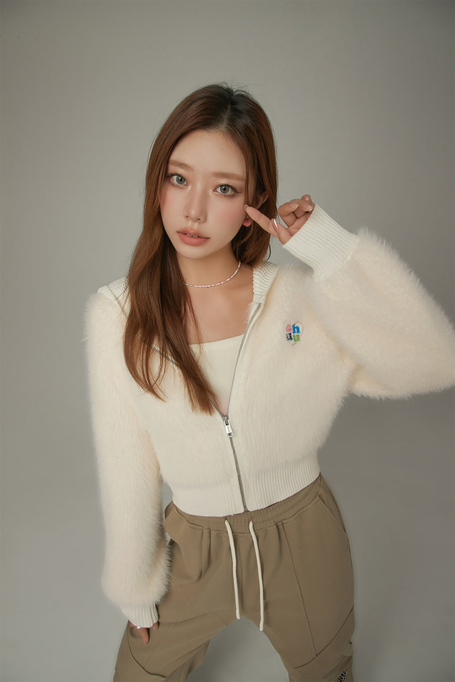 CHUU Hooded Crop Simple Zip-Up