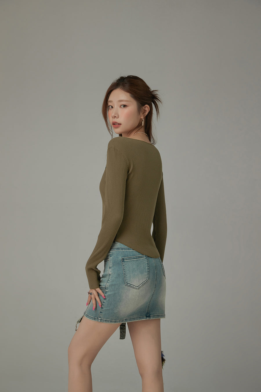 CHUU High Waisted Washed Denim Mini Skirt