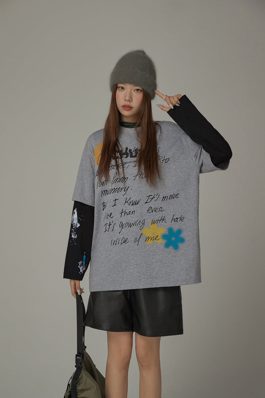 CHUU Lettering Color Flowers Loose Fit T-Shirt