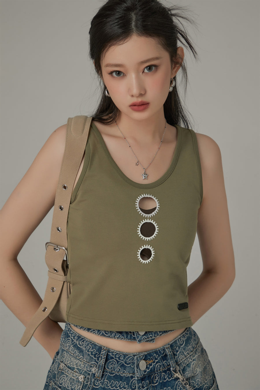 CHUU Dot Cutouts Sleeveless Semi Crop Top