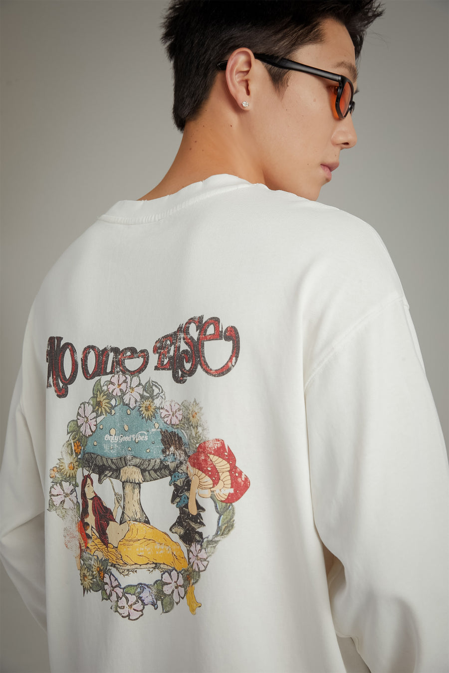 CHUU Mushroom Printed Boxy T-Shirt