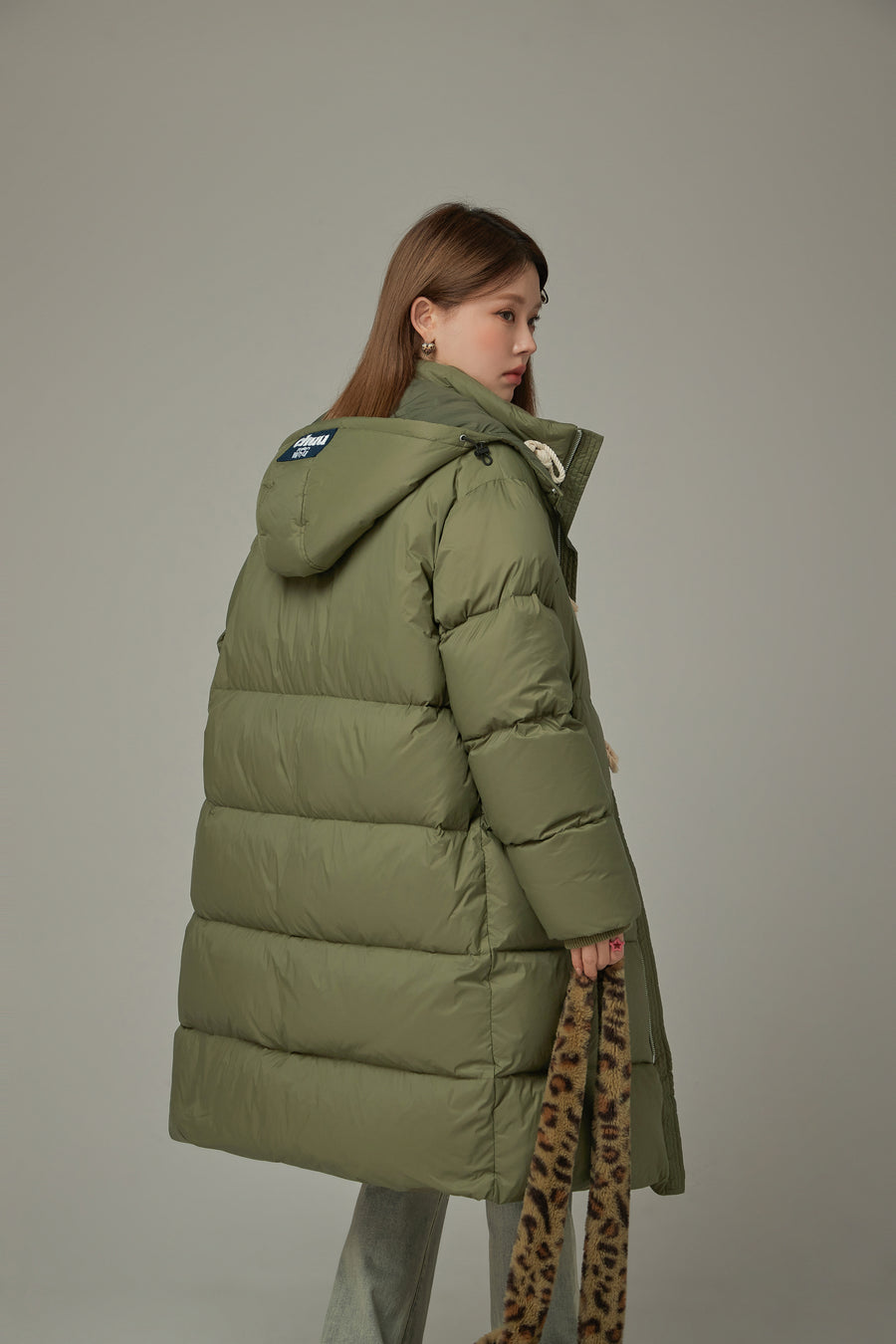 CHUU Boxy Padded Long Coat