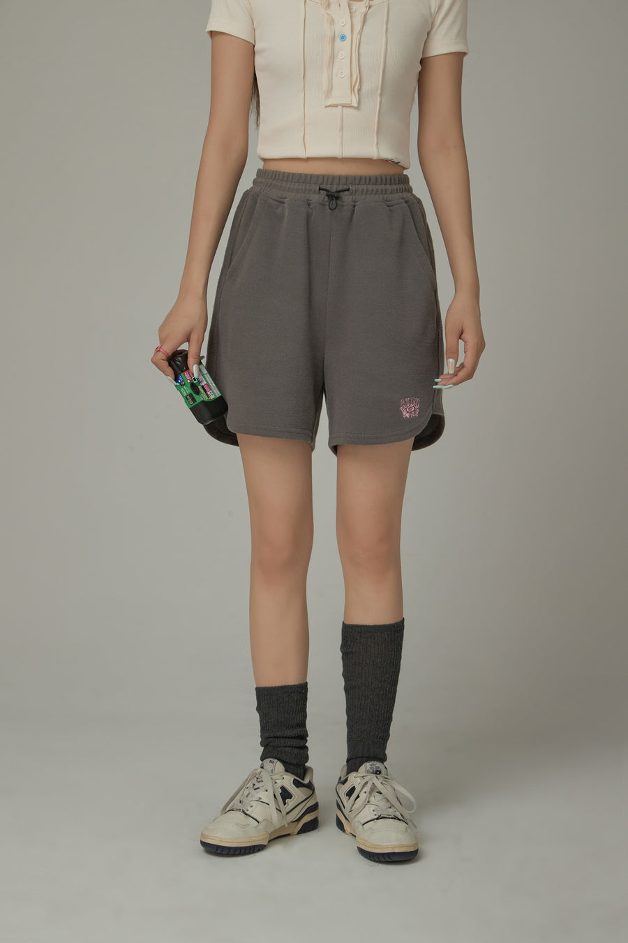 CHUU Elastic Waist Drawstring Sporty Shorts