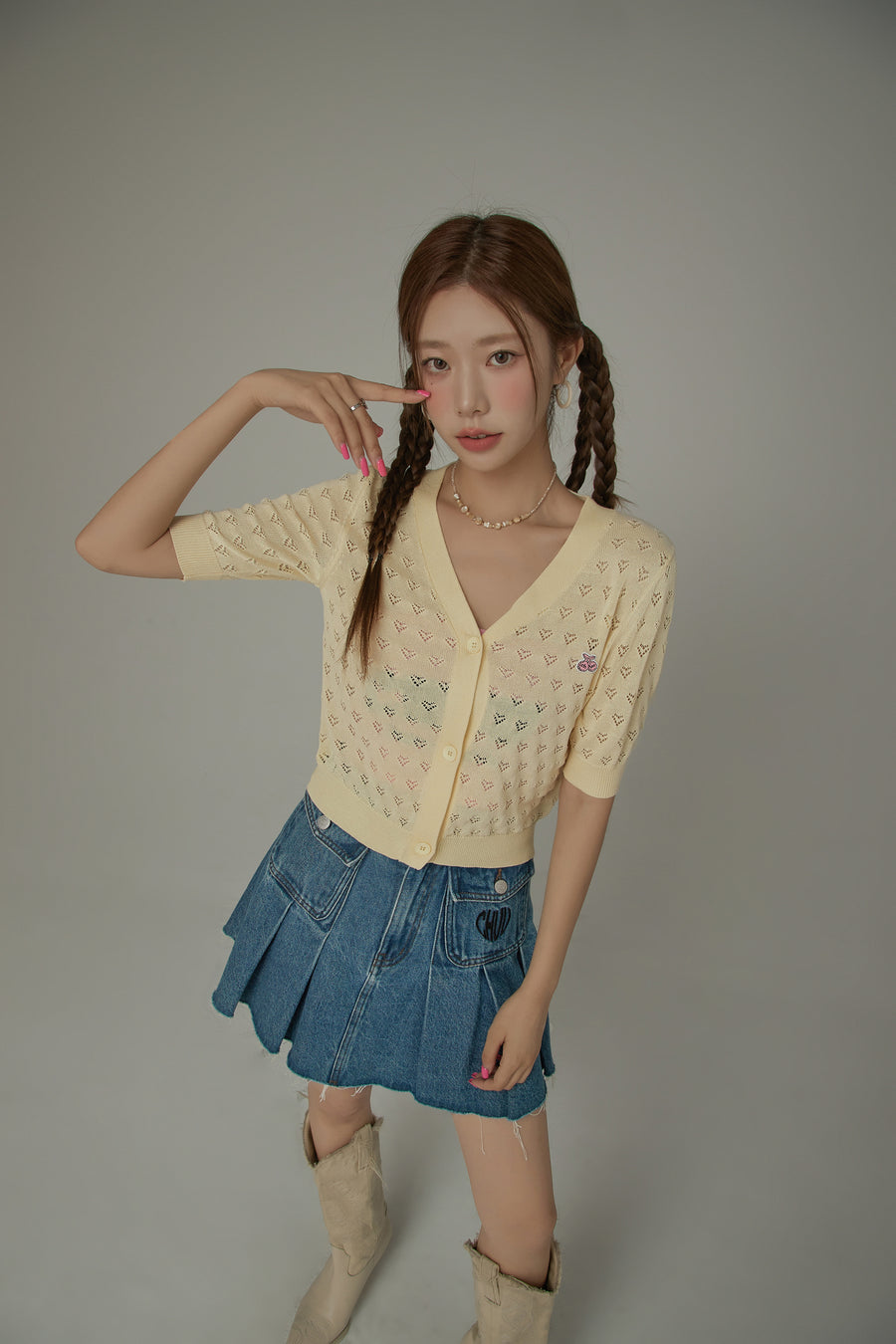 CHUU Heart Eyelet Short Sleeves Knit Cardigan