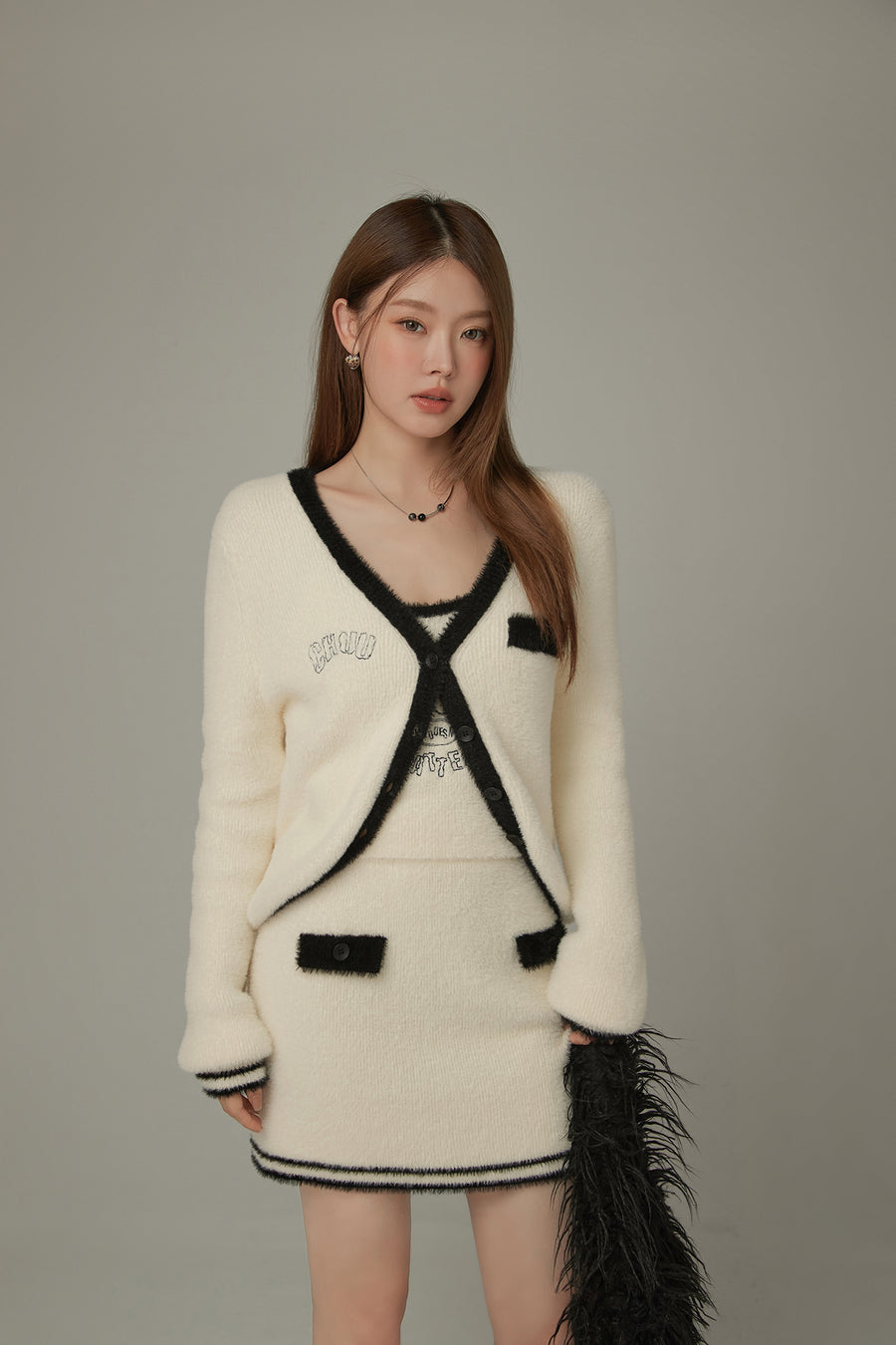 CHUU Color Lined Knit Cardigan