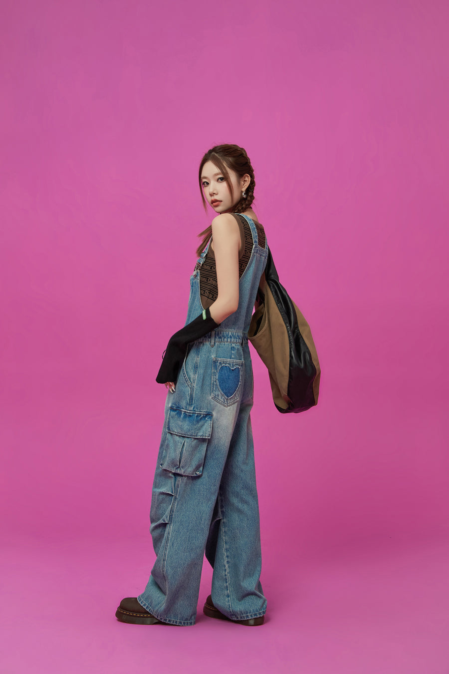 CHUU Big Pocket Denim Overalls