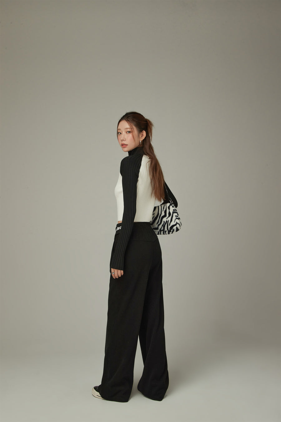 CHUU Logo String Wide Pants