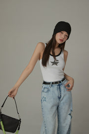 Chuu Star Center Basic Sleeveless T-Shirt